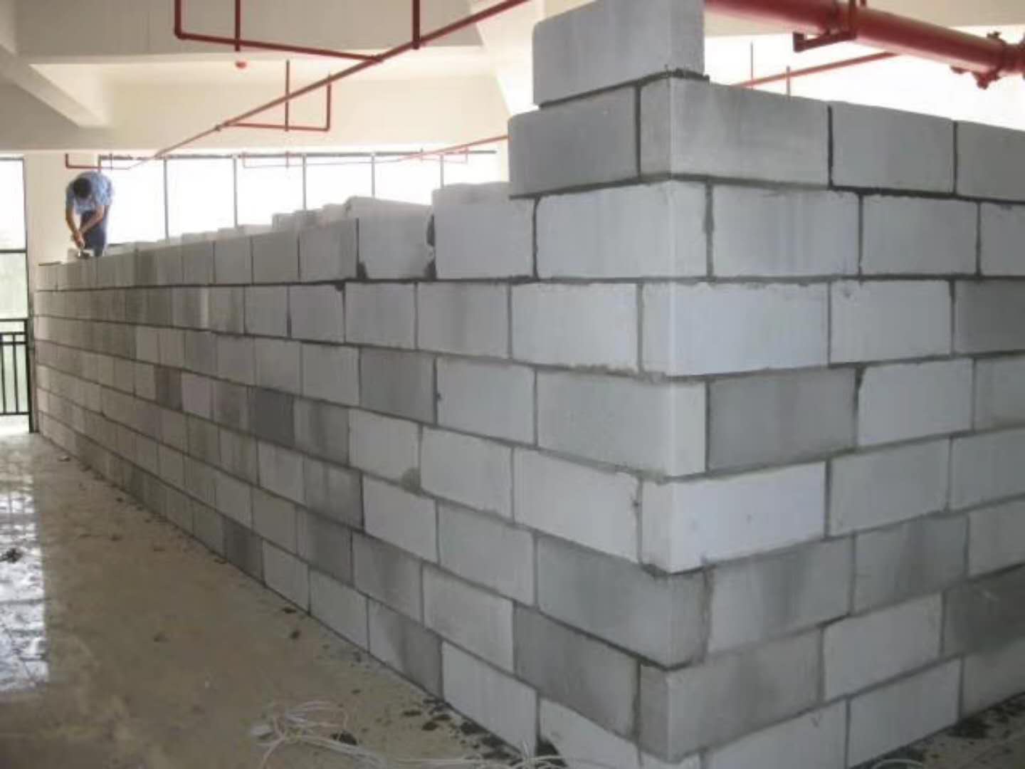 淄川蒸压加气混凝土砌块承重墙静力和抗震性能的研究